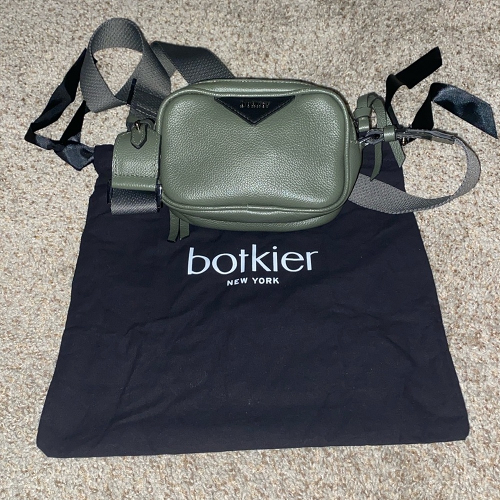 Botkier camera bag!